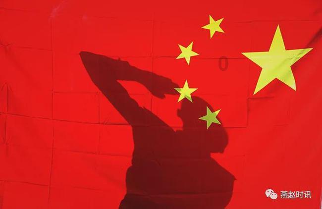 裙上繁花